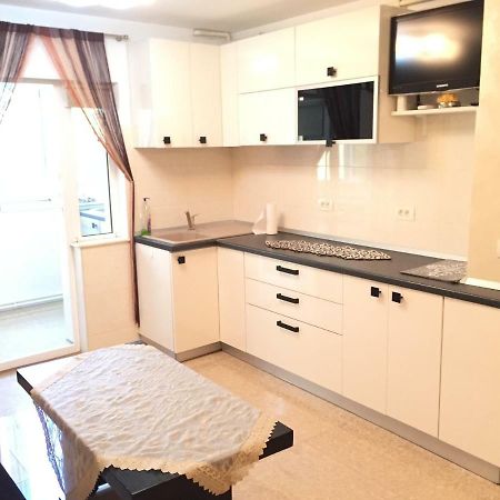 Apartament Tomis Nord 3 Camere Constanta Exterior photo