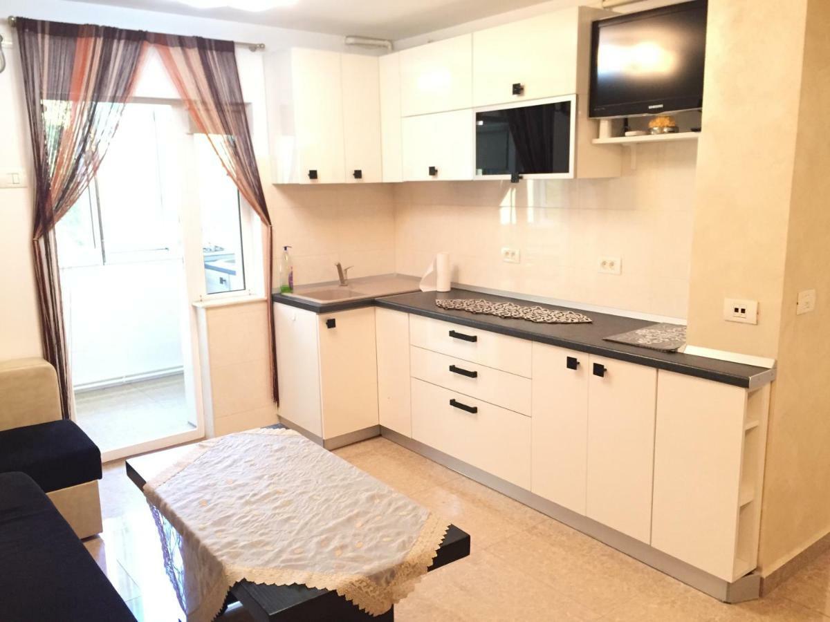 Apartament Tomis Nord 3 Camere Constanta Exterior photo